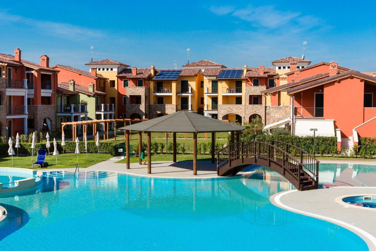 Appartamento Corina Sirmione Exterior foto