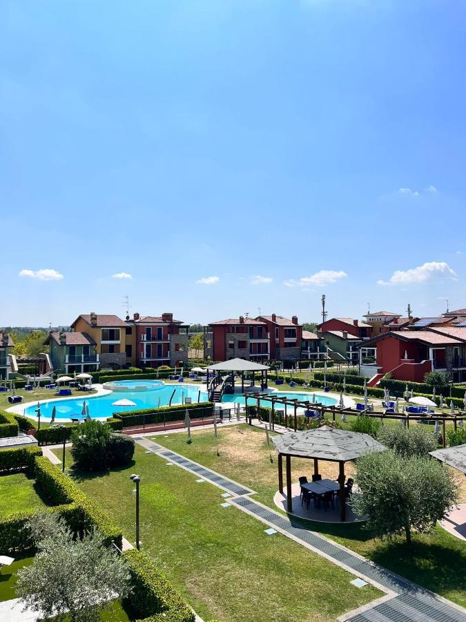 Appartamento Corina Sirmione Exterior foto