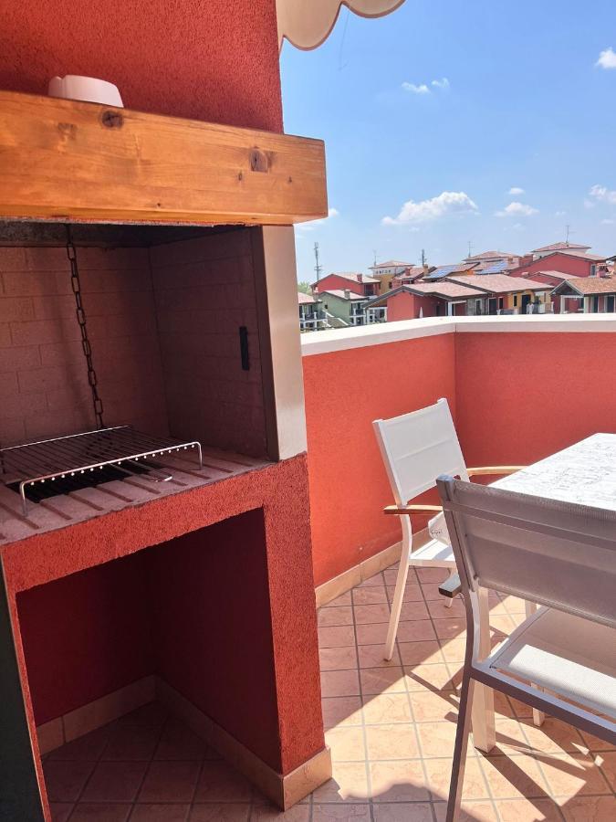 Appartamento Corina Sirmione Exterior foto